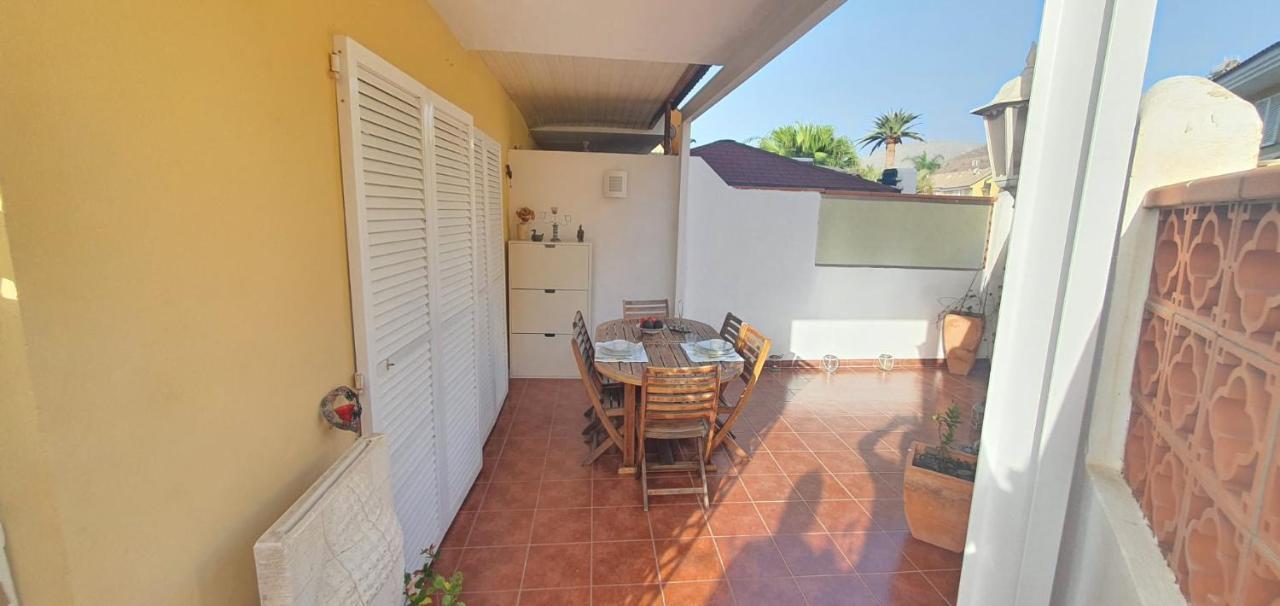 Suites Beach House Playa de las Americas  Exterior photo